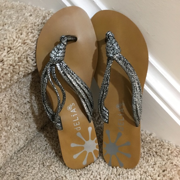 dELiA*s Shoes - FREE w/PURCHASE - Silver & Black Rope Thong Sandal